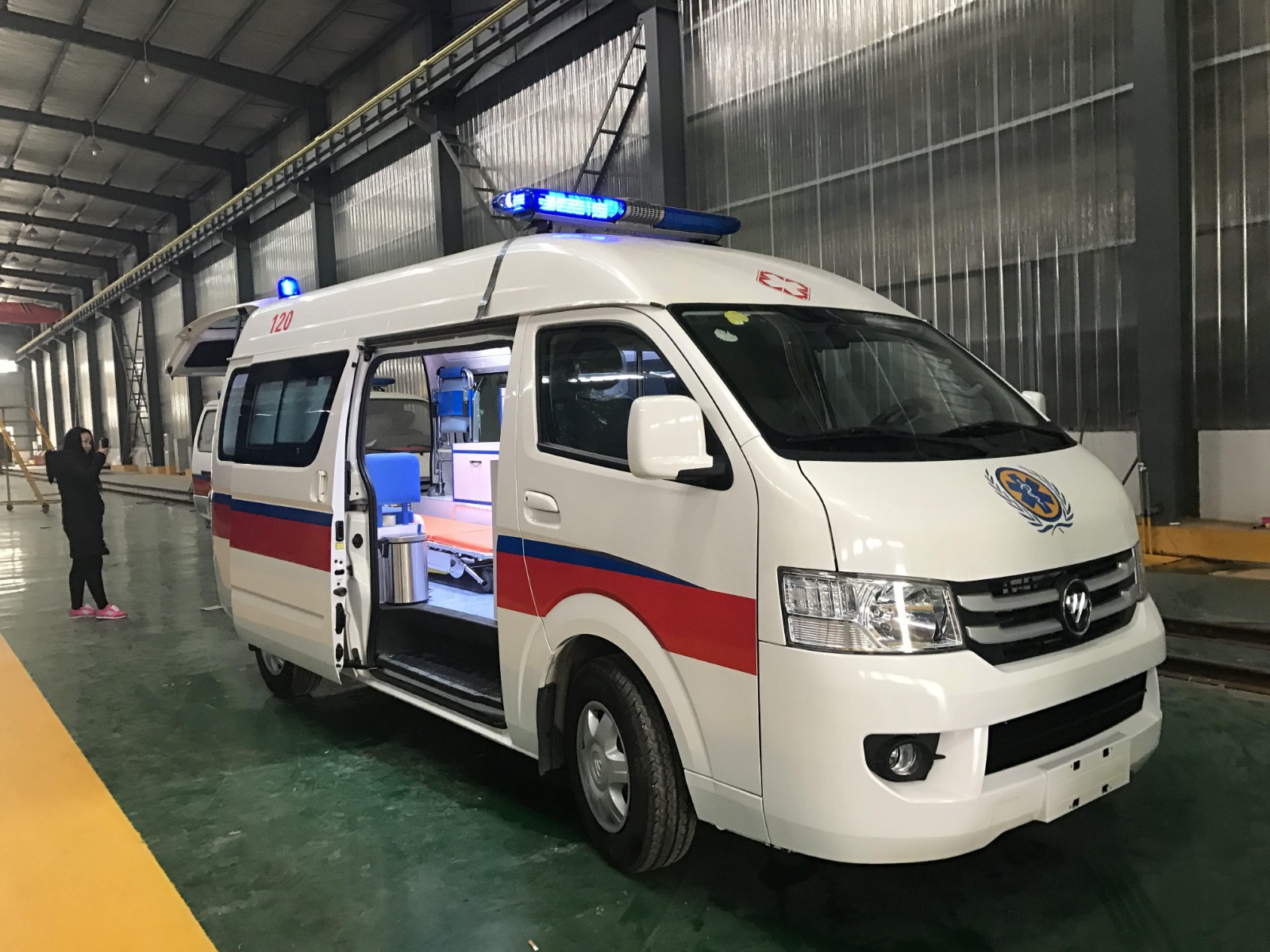 宾县救护车转院